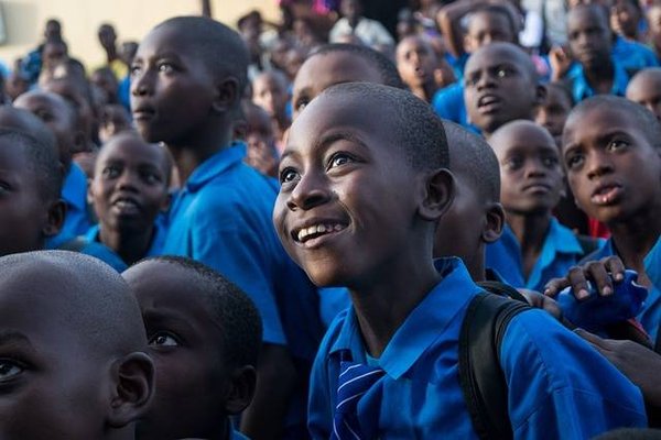 Éducation populaire: Comment elle améliore les compétences et les connaissances des gens