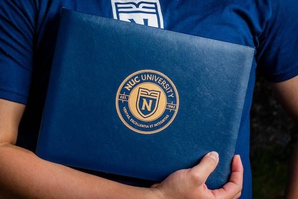 Pourquoi la valeur d'un diplôme universitaire est-elle importante ?